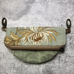 NEW HAND CRAFTED Kathleen Lewis Designs folding waist bag attaches to belt loops